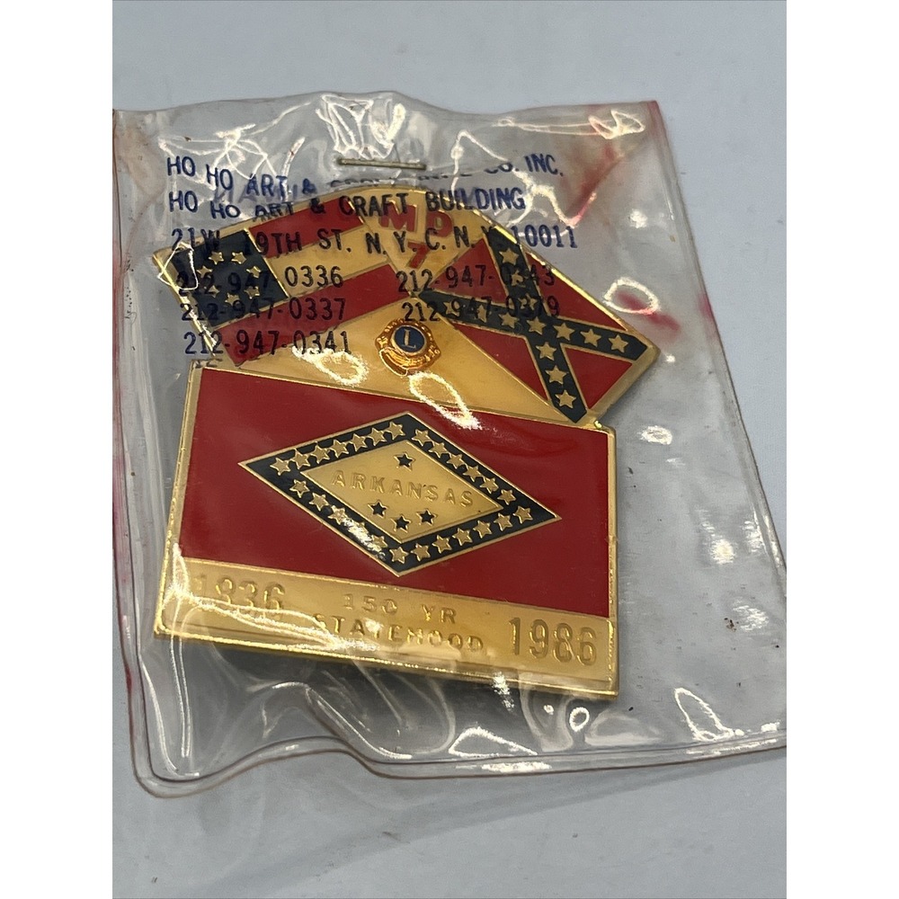 MD-7 LIONS CLUB International OF Arkansas AR. 1986 Collectors LAPEL Pin